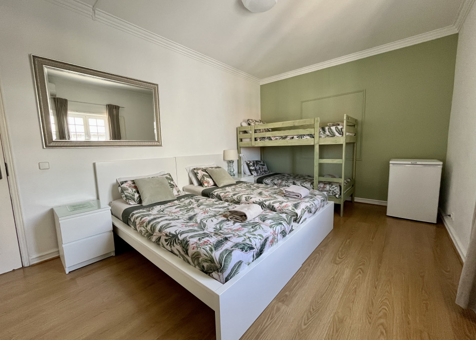 #4- 4 People Ensuite Room (bunk beds)